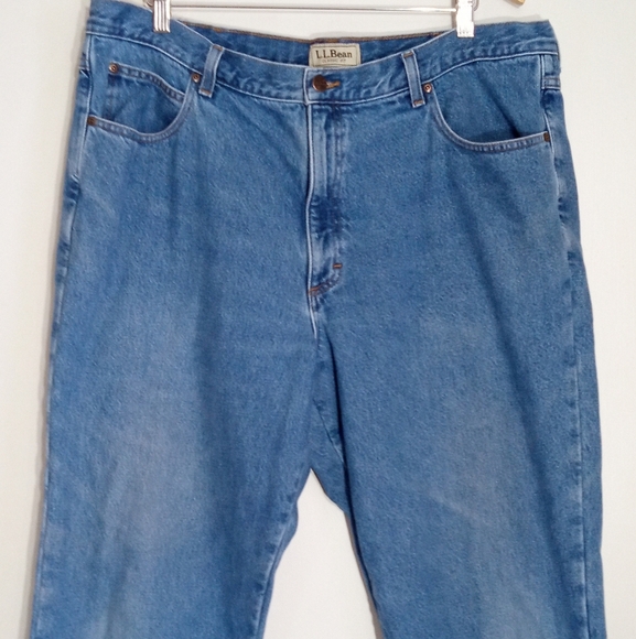 L.L. Bean Men's Flannel Lined Jeans - Picture 1 of 10